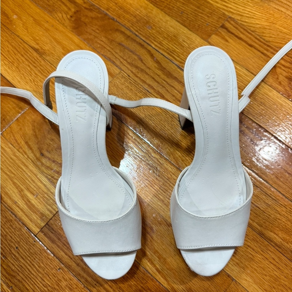 SCHUTZ Women's ivory Heels